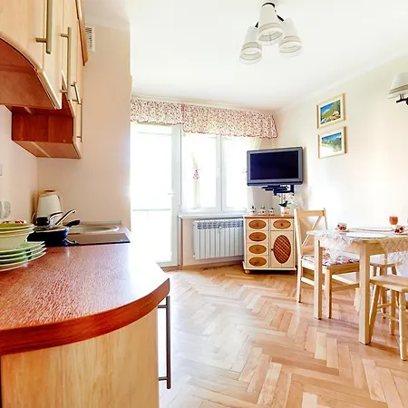 Sloneczny Apartment *